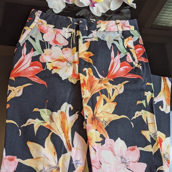 Fashion Pants - Picture 2 of 7